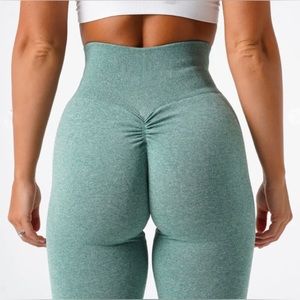 NVGTN Scrunch legging dupe